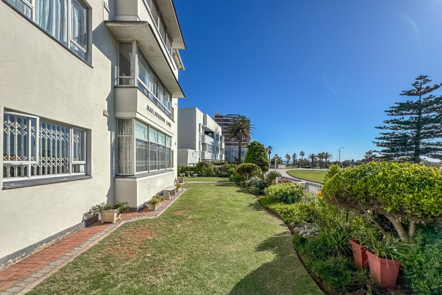2 Bedroom Property for Sale in Summerstrand Eastern Cape